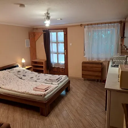 Apartment Pink Tulip House Siofok